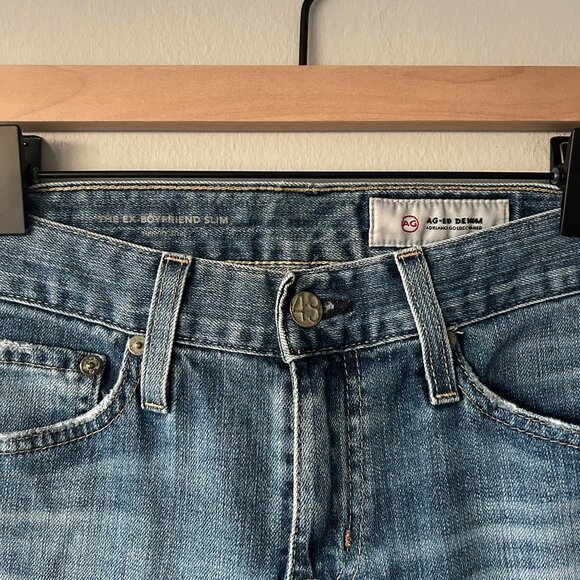 AG Adriano Goldschmied Ex-Boyfriend Slim Jeans Light Wash Denim Size 24R Women’s - Picture 3 of 9